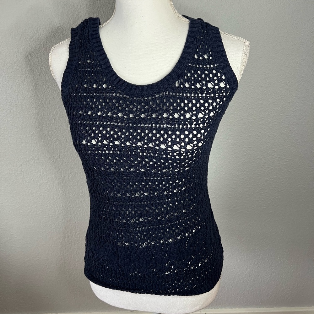 Bass Navy Blue Crochet Knit Sleeveless Sweater